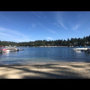 Meet your Posher, Eva